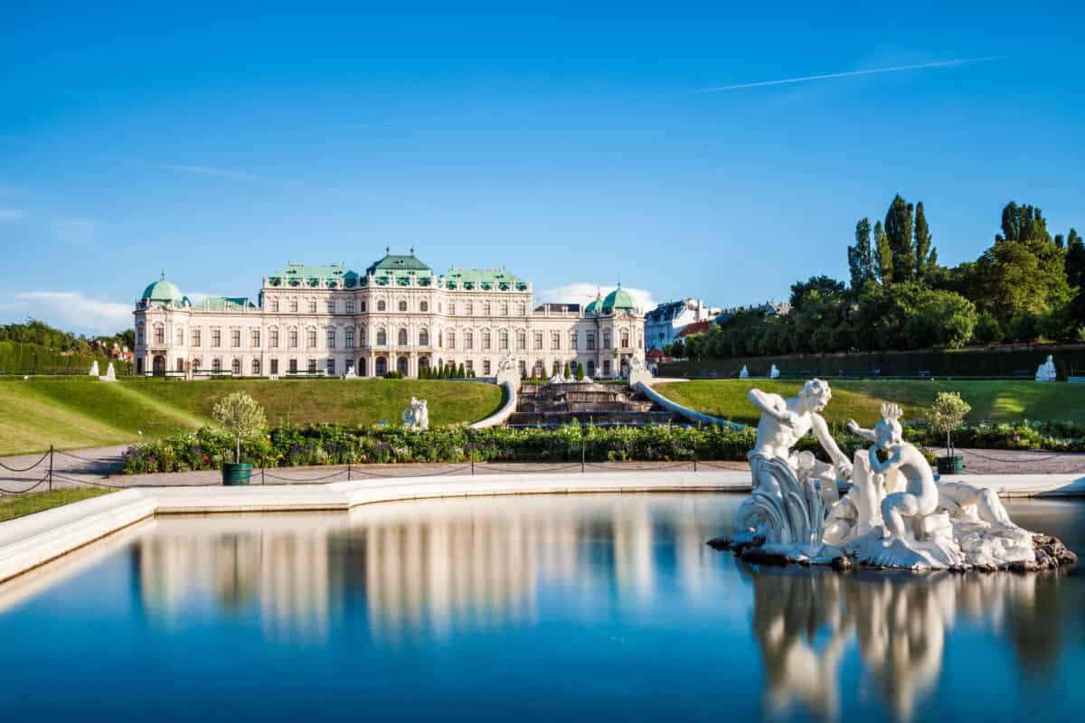 Belvedere Palace with garden and fountain.
